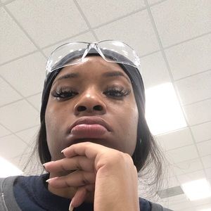 Meet your Posher, Genesis